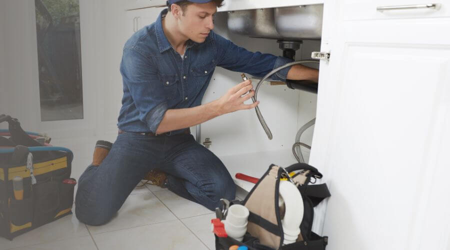 Local water heater installation in Livonia, MO